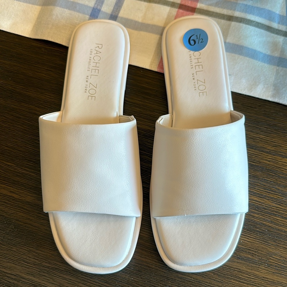 Rachel Zoe brand size 6 1/2 white slide